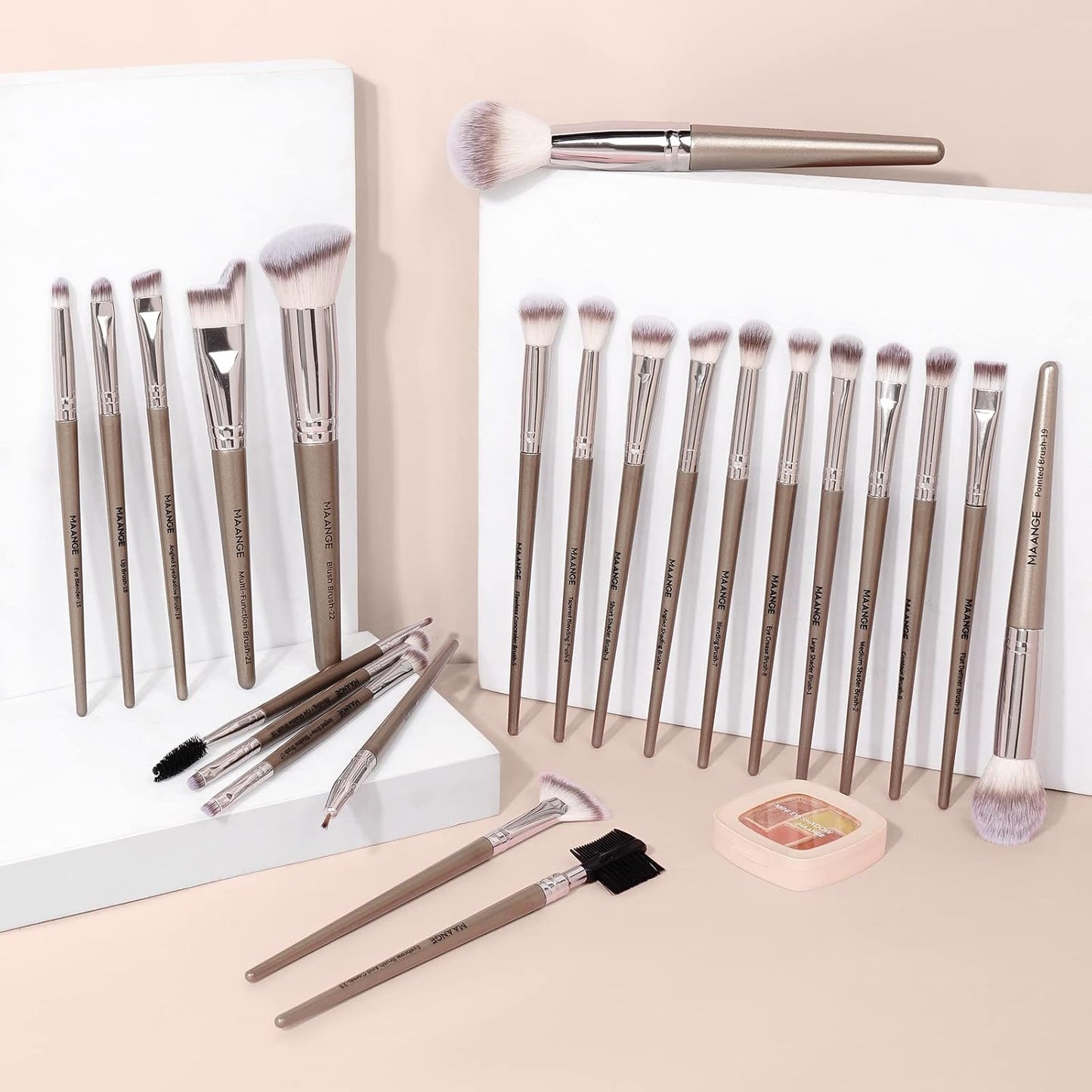 Makeup Brush Set 23 Pcs Makeup Brushes Premium Synthetic Make up Brushes Professional Face Powder Blush Pointed Eyeshadow Blending Brush Gifts for Women/Girls(Champagne)